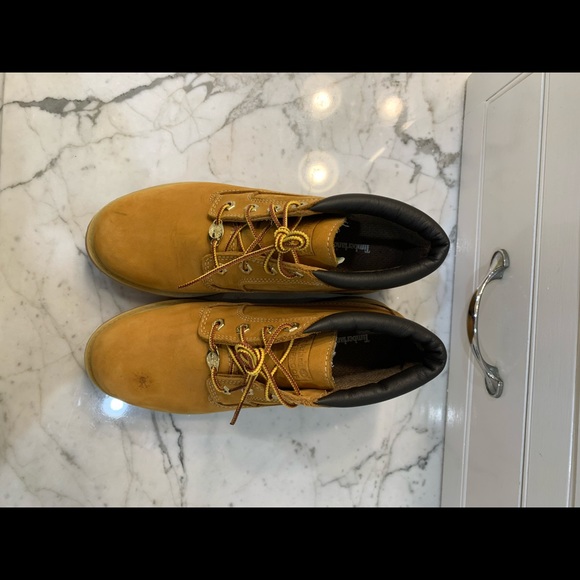 Timberland women’s boot - Picture 2 of 6
